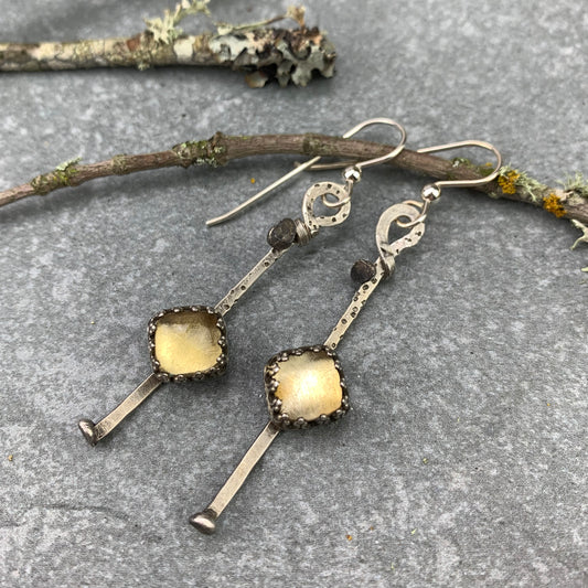 Sterling Silver Citrine Palos Earrings